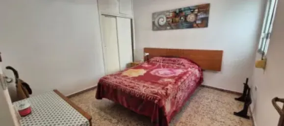 Apartamento de 4 dormitorios en Badajoz, Spain No. 180081 13