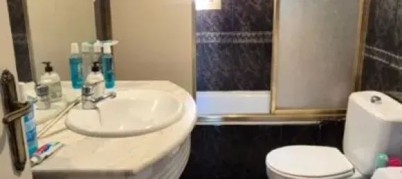 Apartamento de 4 dormitorios en Badajoz, Spain No. 180081 16