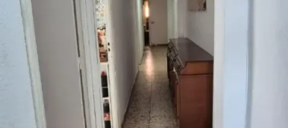 Apartamento de 4 dormitorios en Badajoz, Spain No. 180081 28