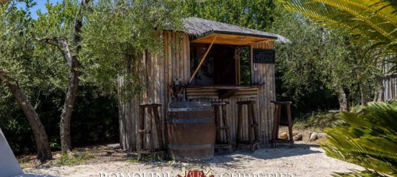 3 غرف نوم فيلا في Barberino Tavarnelle, Italy رقم 324457 10