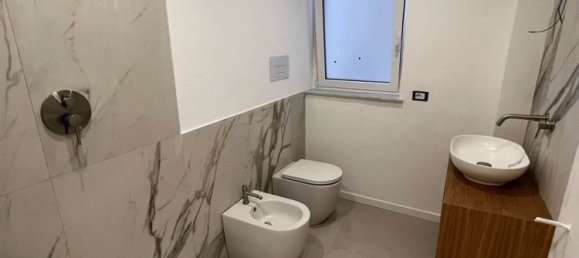 2-Zimmer Wohnung in Palermo, Italy, Nr. 51198 10