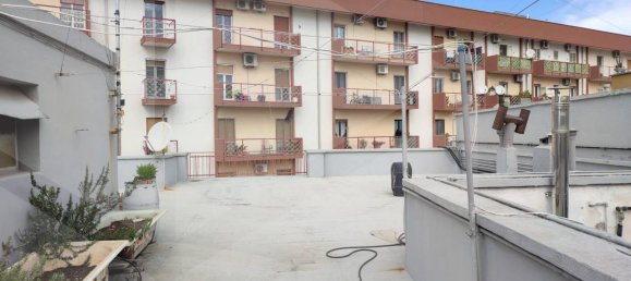 2 rooms Apartment in Bari, Italy No. 33850 10