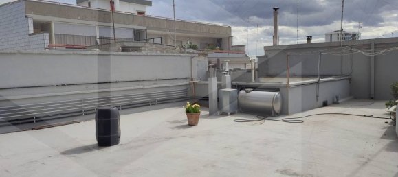 2 rooms Apartment in Bari, Italy No. 33850 17