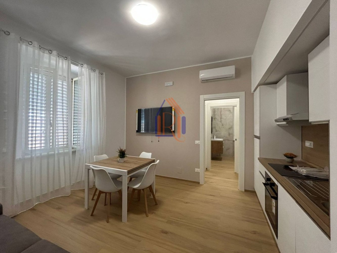 2 rooms Apartment in Catanzaro, Italy No. 288634