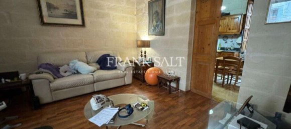 5 bedrooms Townhouse in Sliema, Malta No. 1499 8