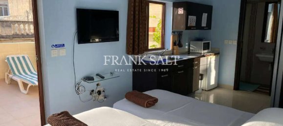 5 bedrooms Townhouse in Sliema, Malta No. 1499 22