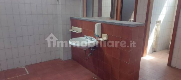 554m² Commercial property in Castelletto sopra Ticino, Italy No. 319599 12