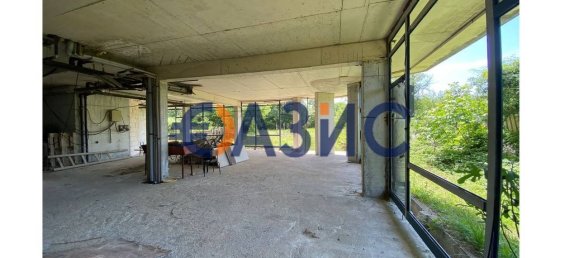 Отель, гостиница с 100 комнатами в Царево, Болгария № 1044 11