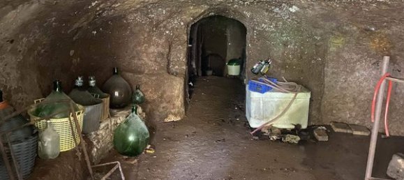 5 rooms Apartment in Bolsena, Italy No. 142408 12