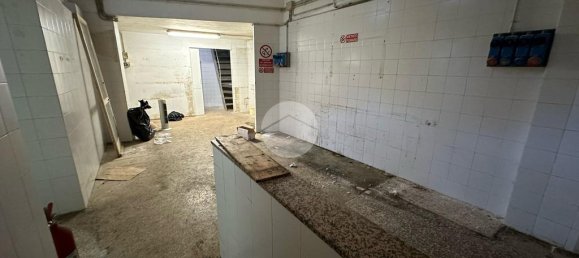 4-Zimmer Gewerbliche Immobilie in Arenzano, Italy, Nr. 144701 15