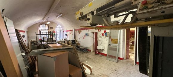 4-Zimmer Gewerbliche Immobilie in Arenzano, Italy, Nr. 144701 28