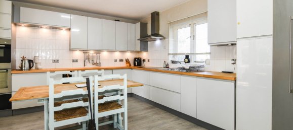  House in Holsworthy, United Kingdom No. 1885 28