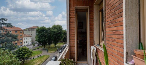 1 bedroom Apartment in Milan, Italy No. 311107 54