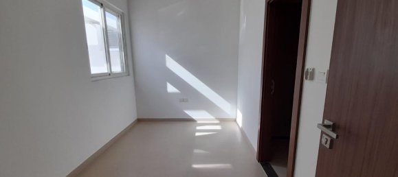 3 bedrooms Townhouse in Mudon, UAE No. 45019 4