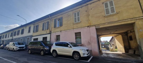 Apartamento de 3 divisões em Venegono Superiore, Italy N.º 233909 24