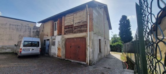 Apartamento de 3 divisões em Venegono Superiore, Italy N.º 233909 18