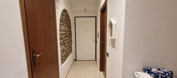 Apartamento de 3 divisões em Venegono Superiore, Italy N.º 233909 6