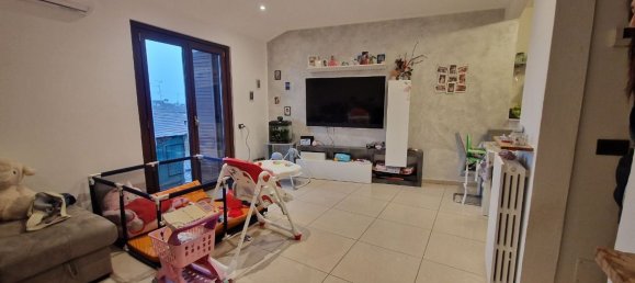 Apartamento de 3 divisões em Venegono Superiore, Italy N.º 233909 27