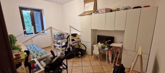 Apartamento de 3 divisões em Venegono Superiore, Italy N.º 233909 11