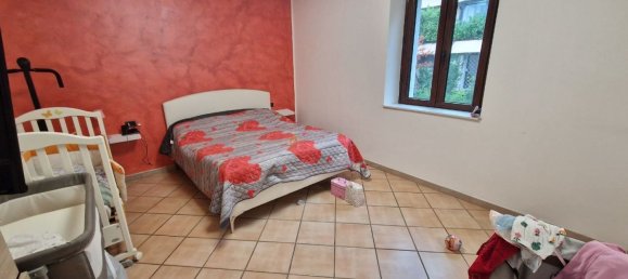 Apartamento de 3 divisões em Venegono Superiore, Italy N.º 233909 9