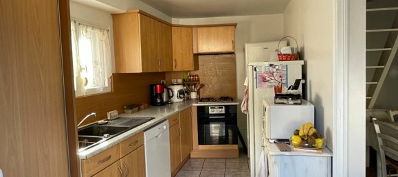 2 bedrooms House in Chaumont-en-Vexin, France No. 92786 8