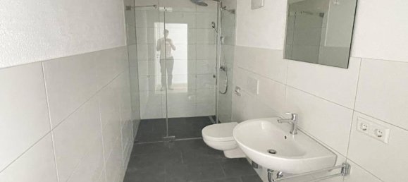 3 rooms Apartment in Tuttlingen, Germany No. 44508 5