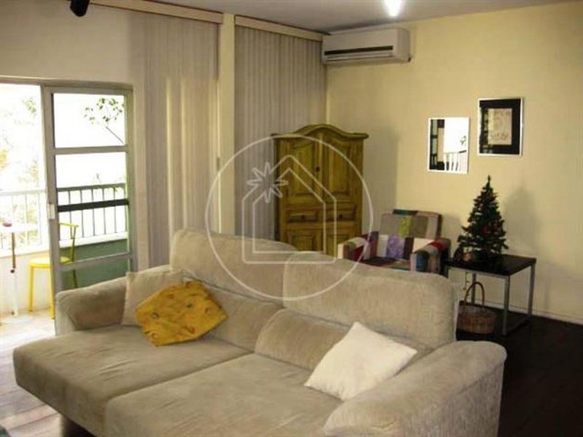 3 bedrooms Apartment in Rio de Janeiro, Brazil No. 499997