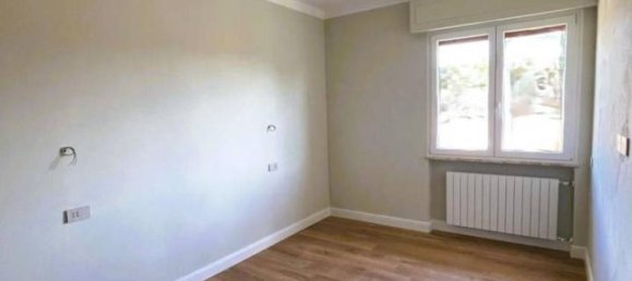 4 rooms Apartment in Vinci, Italy No. 41633 38