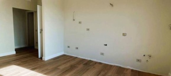 4 rooms Apartment in Vinci, Italy No. 41633 23