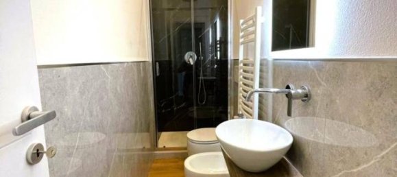 4 rooms Apartment in Vinci, Italy No. 41633 40