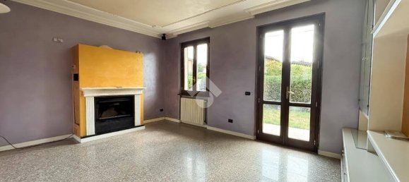 2 bedrooms Villa in Passirano, Italy No. 342836 5