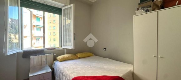 4 bedrooms Apartment in Genoa, Italy No. 349414 9