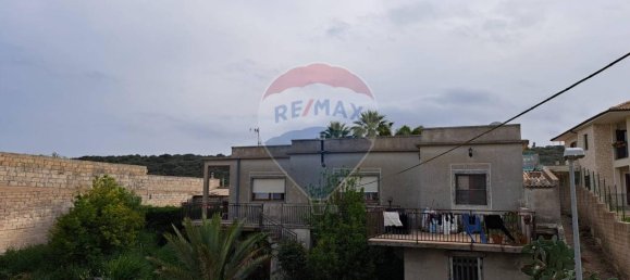 6 rooms House in Canicattini Bagni, Italy No. 113379 21