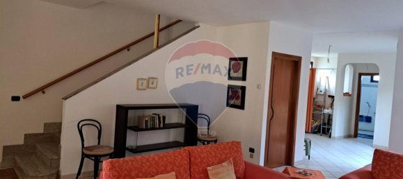 6 rooms House in Canicattini Bagni, Italy No. 113379 8