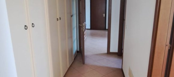 3 غرف نوم شقة في Reggiolo, Italy رقم 358071 24