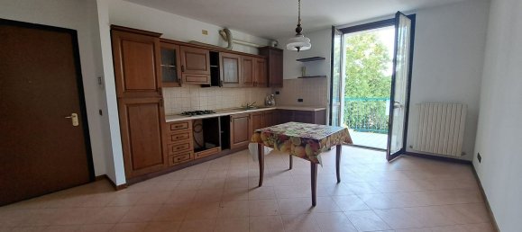 3 غرف نوم شقة في Reggiolo, Italy رقم 358071 22