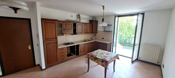 3 غرف نوم شقة في Reggiolo, Italy رقم 358071 16