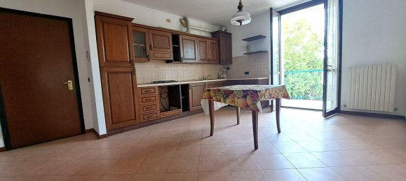 3 غرف نوم شقة في Reggiolo, Italy رقم 358071 18