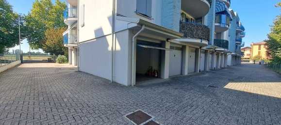 3 غرف نوم شقة في Reggiolo, Italy رقم 358071 15