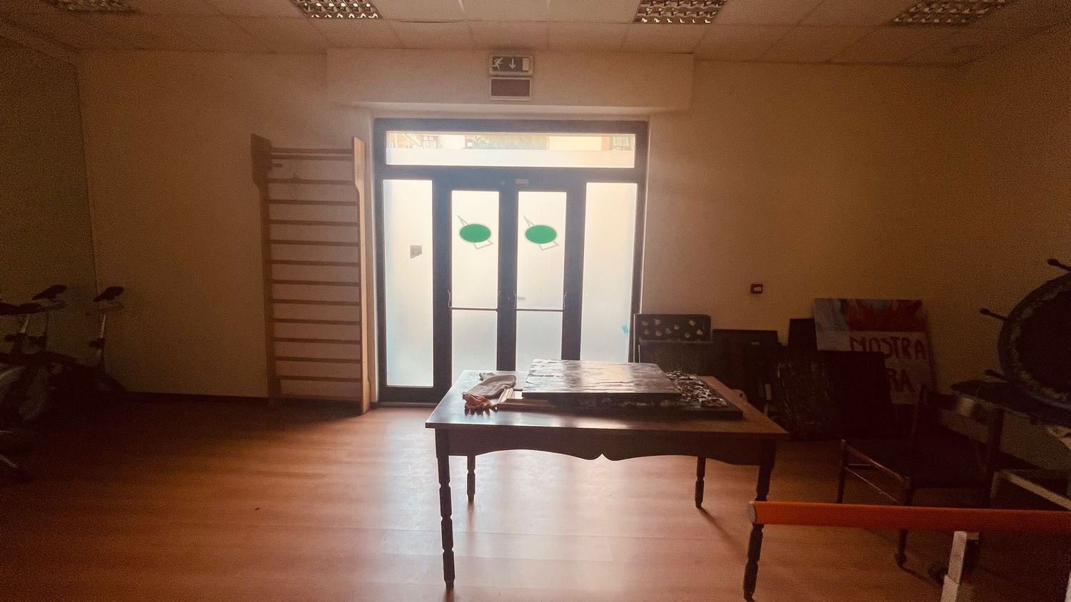 240m² Commercial property in La Spezia, Italy No. 74398