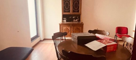 240m² Commercial property in La Spezia, Italy No. 74398 11