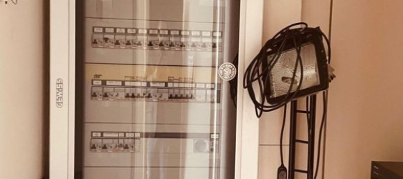 240m² Commercial property in La Spezia, Italy No. 74398 3