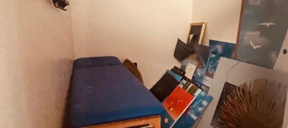 240m² Commercial property in La Spezia, Italy No. 74398 9