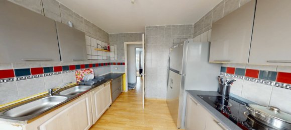 3 bedrooms Apartment in Mulhouse, France No. 350247 2