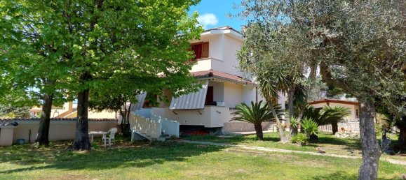 5 rooms House in Nettuno, Italy No. 68476 5