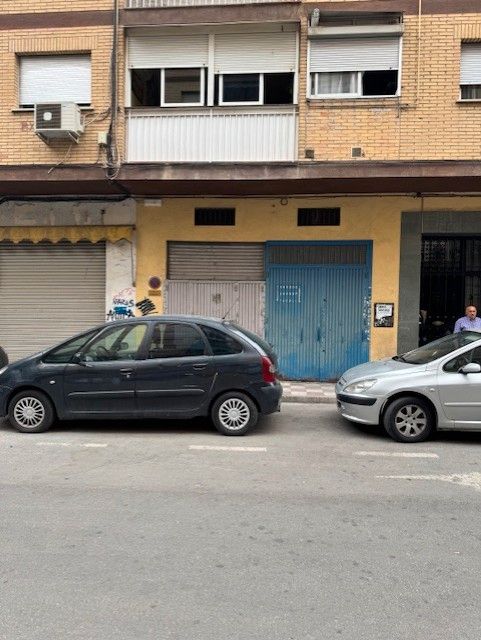 65m² Commercial property in Granada, Spain No. 264572