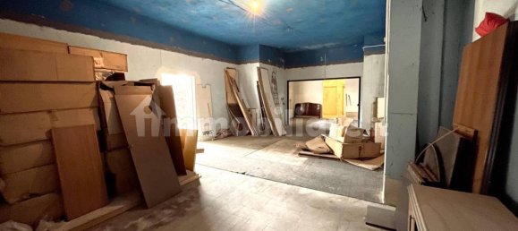 Lagerhaus in Cosenza, Italy 794m², Nr. 81230 13