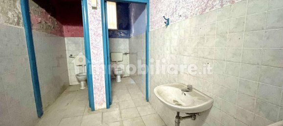 Lagerhaus in Cosenza, Italy 794m², Nr. 81230 15