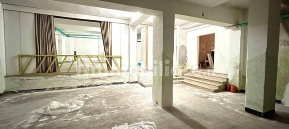 Lagerhaus in Cosenza, Italy 794m², Nr. 81230 8