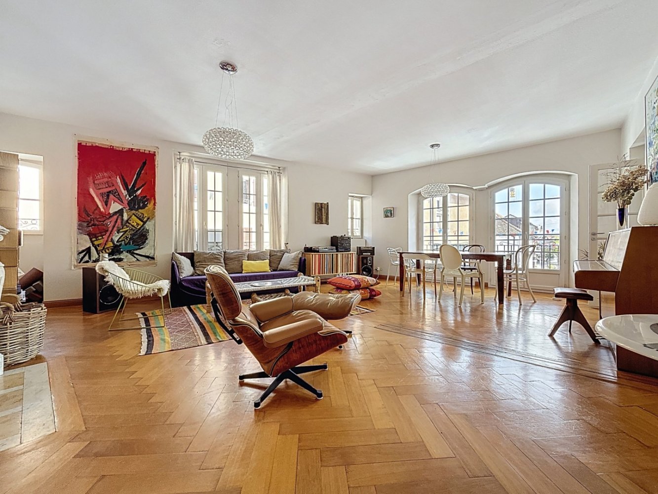 Casa T5 em Divonne-les-Bains, France N.º 351712